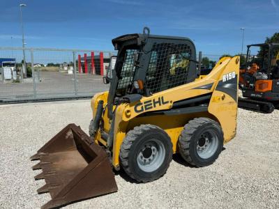 Gehl R150 Photo 1