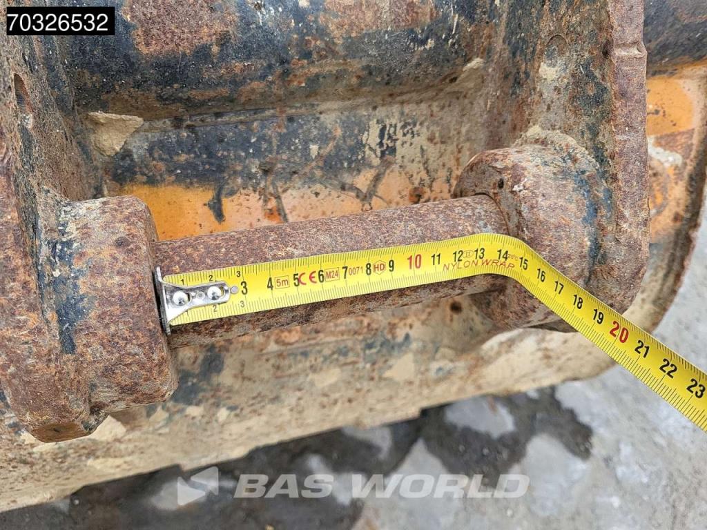Kubota U50-5 A/C - 3 Buckets Photo 24