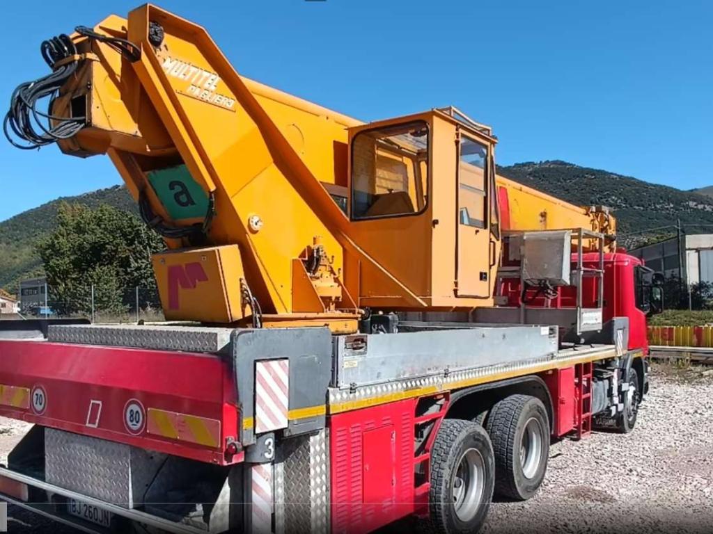 Scania J 340  TA Photo 4
