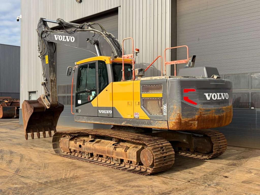 Volvo EC220EL Photo 3