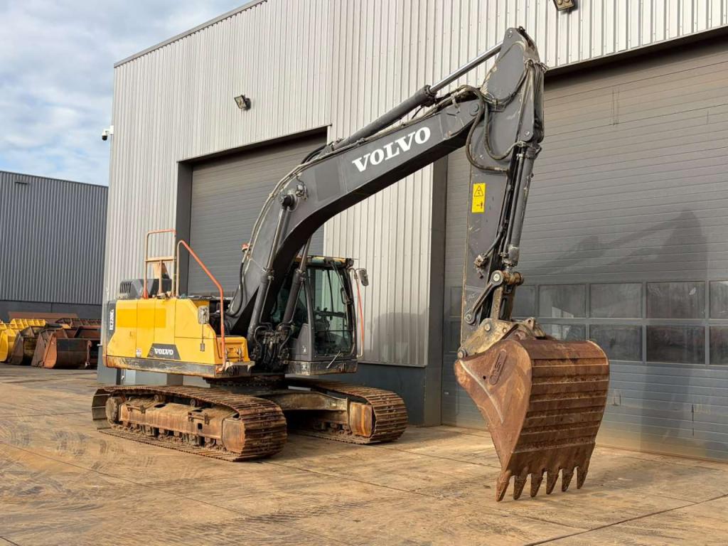 Volvo EC220EL Photo 7