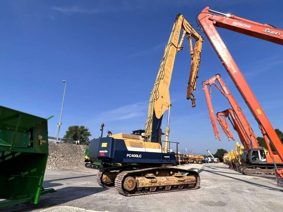 Komatsu PC400-LC Photo 12