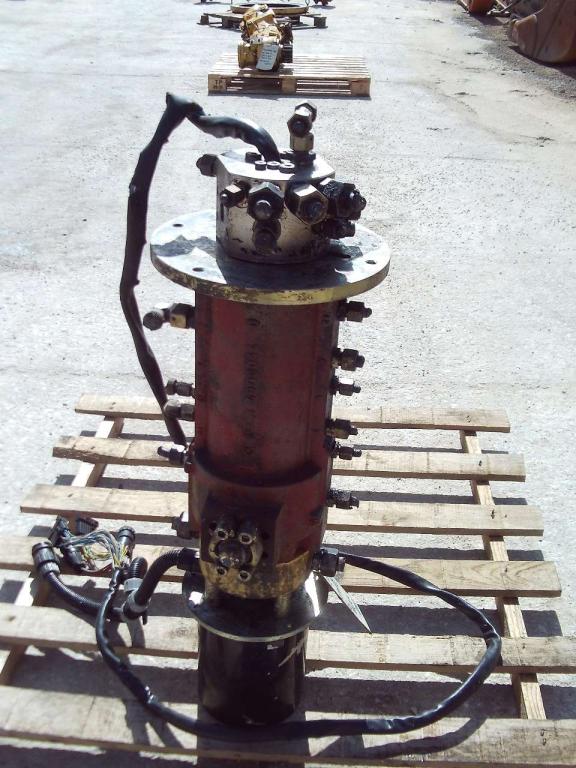 Rotating joint for Mecalac 12MXT Photo 3
