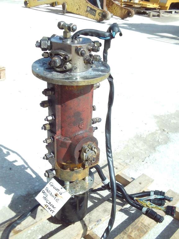Rotating joint for Mecalac 12MXT Photo 4