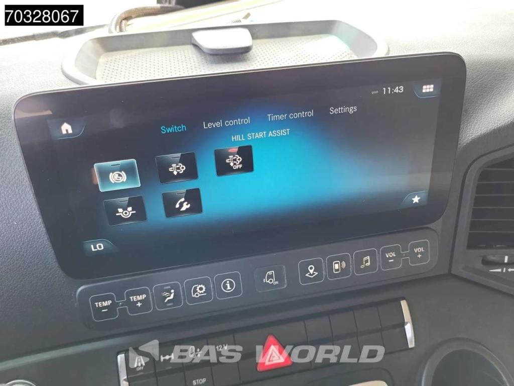 Mercedes-Benz Actros 1843 4X2 StreamSpace Navi Photo 19