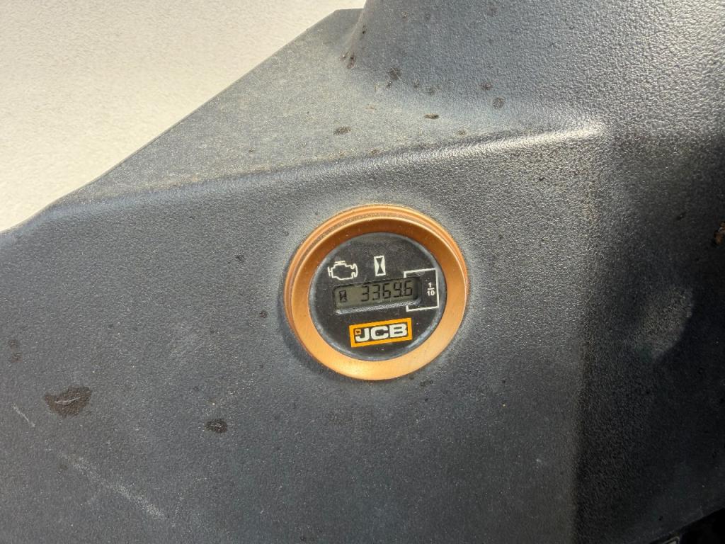 JCB 18 Z-1 Photo 8