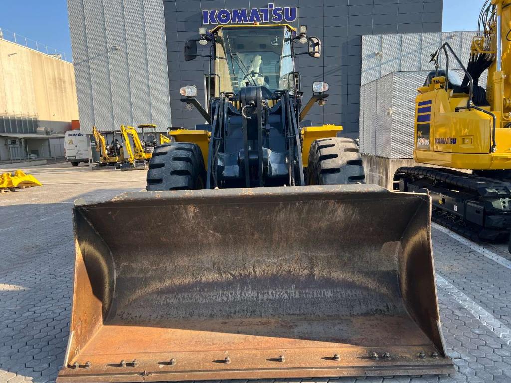 Komatsu WA250PZ-6 Photo 3