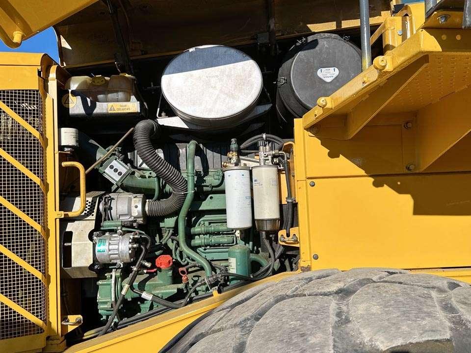 Volvo L180FHL Photo 8