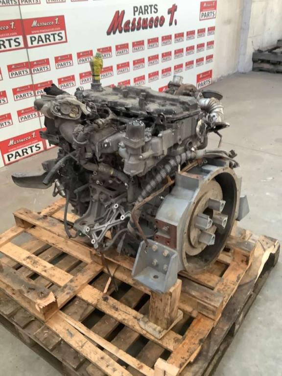 Internal combustion engine for Hitachi ZX135 Photo 3