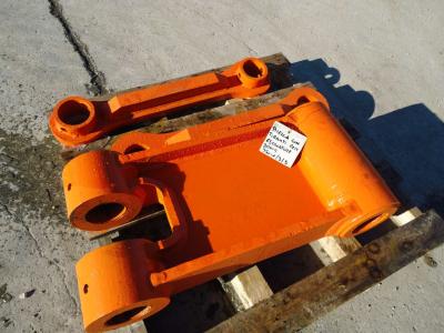 Connecting rod and bucket closing brackets for Hitachi ZAXIS 350-1/3/5 sold by OLM 90 Srl