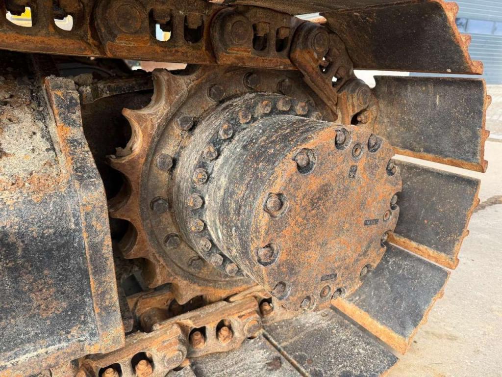 Hitachi ZX 180 LC-3 Photo 8