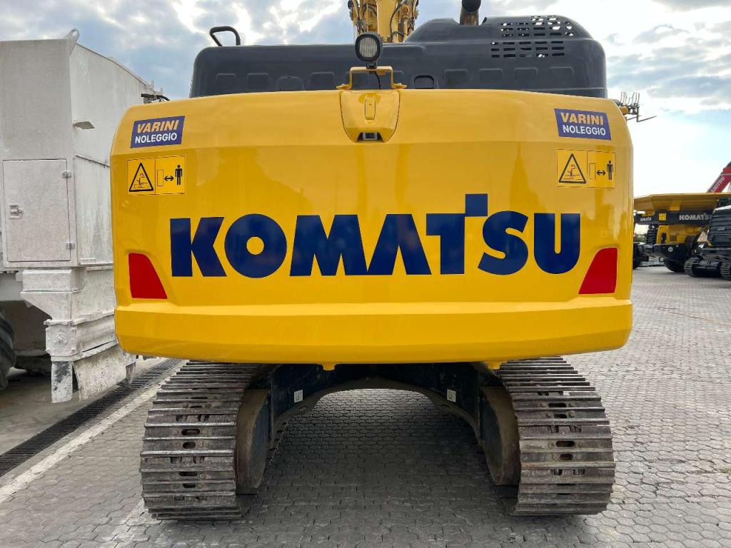 Komatsu PC210NLC-11E0 Photo 7