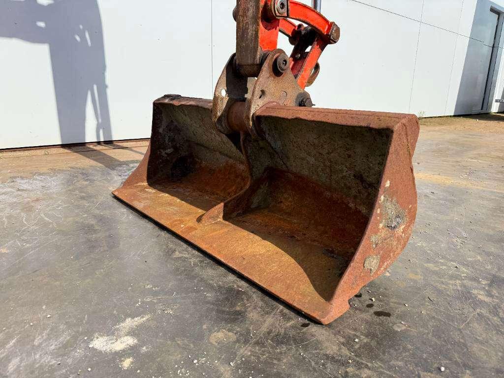 Kubota KX037-4 - Hammer Lines / Quick Coupler Photo 16