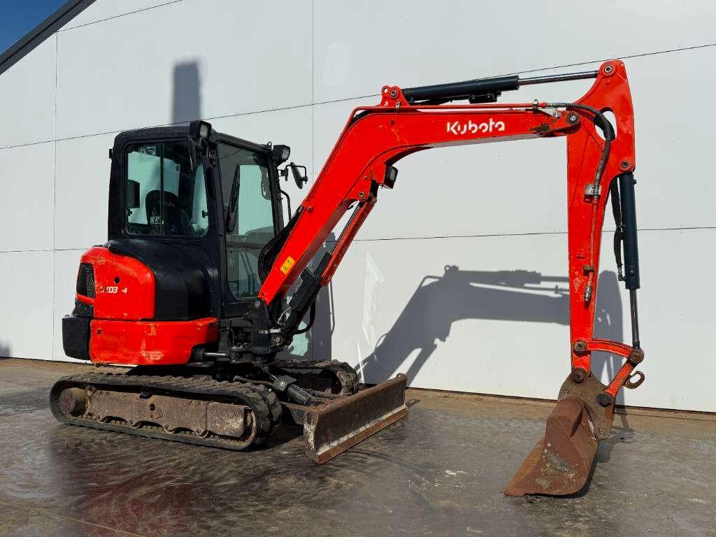 Kubota KX037-4 - Hammer Lines / Quick Coupler Photo 7
