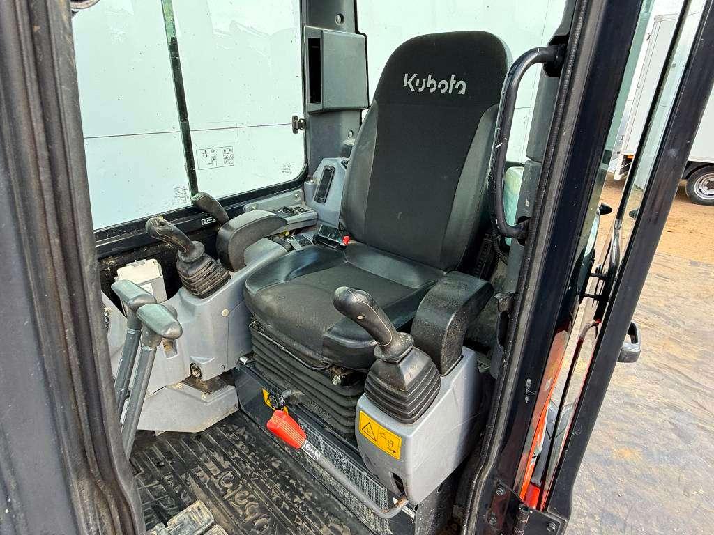 Kubota KX037-4 - Hammer Lines / Quick Coupler Photo 8