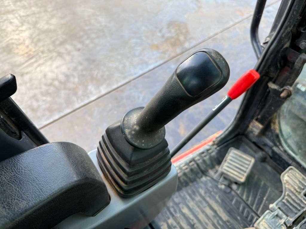 Kubota KX037-4 - Hammer Lines / Quick Coupler Photo 9