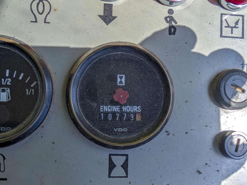 Liebherr PR722 BL Photo 5