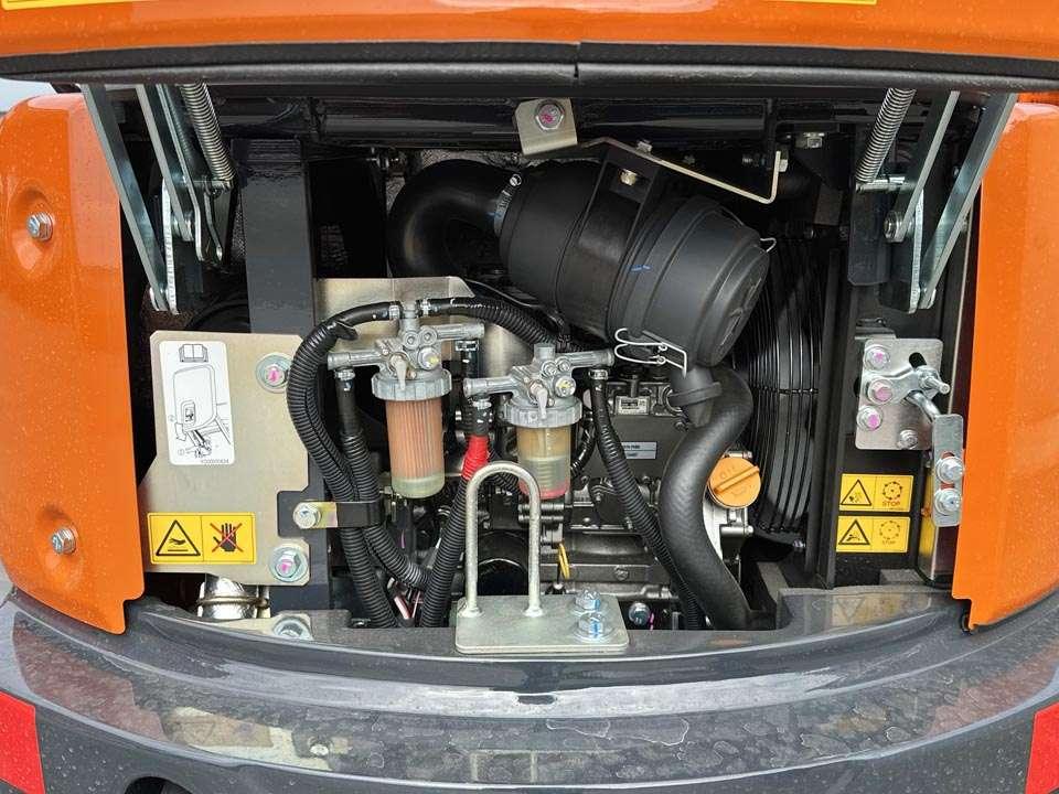 Hitachi ZX19U-2P Photo 10