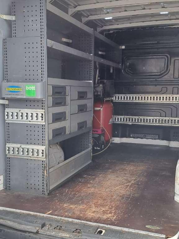 Volkswagen CRAFTER Photo 17