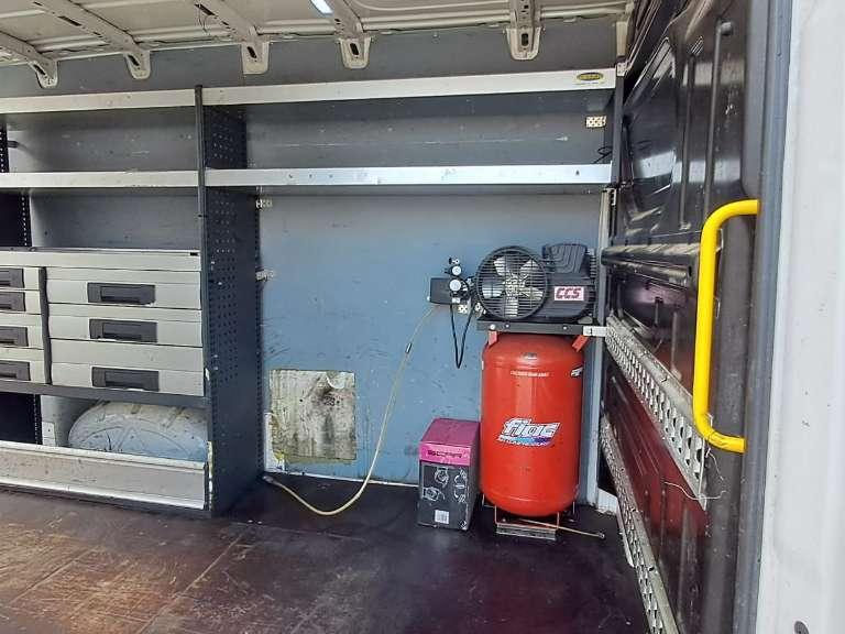 Volkswagen CRAFTER Photo 19
