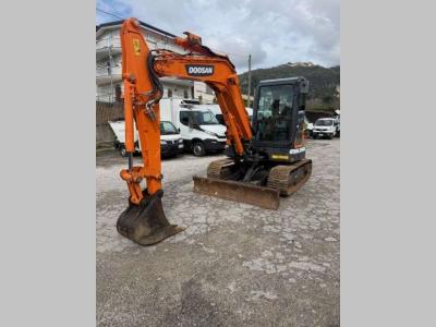 Doosan DX62R sold by Ferrara Veicoli