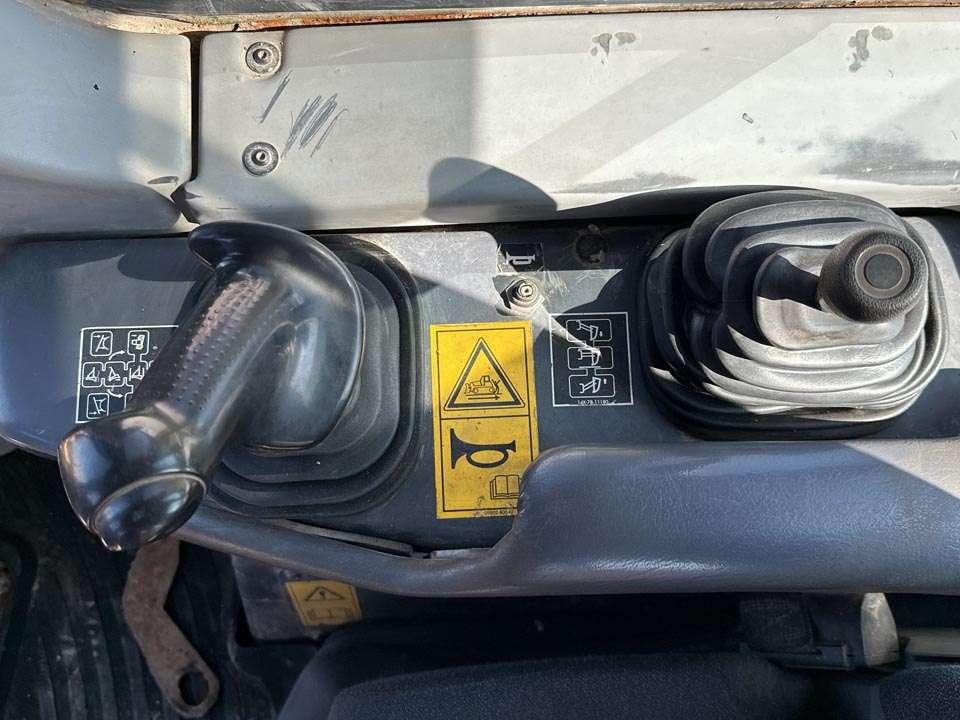 Komatsu D61PX Photo 15