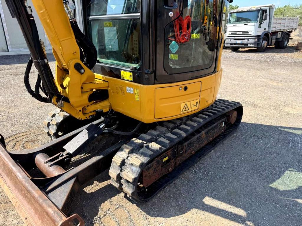 Caterpillar 303ECR Photo 14