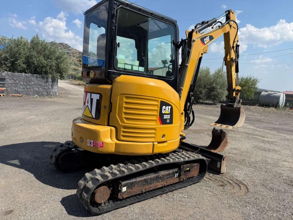 Caterpillar 303ECR Photo 5