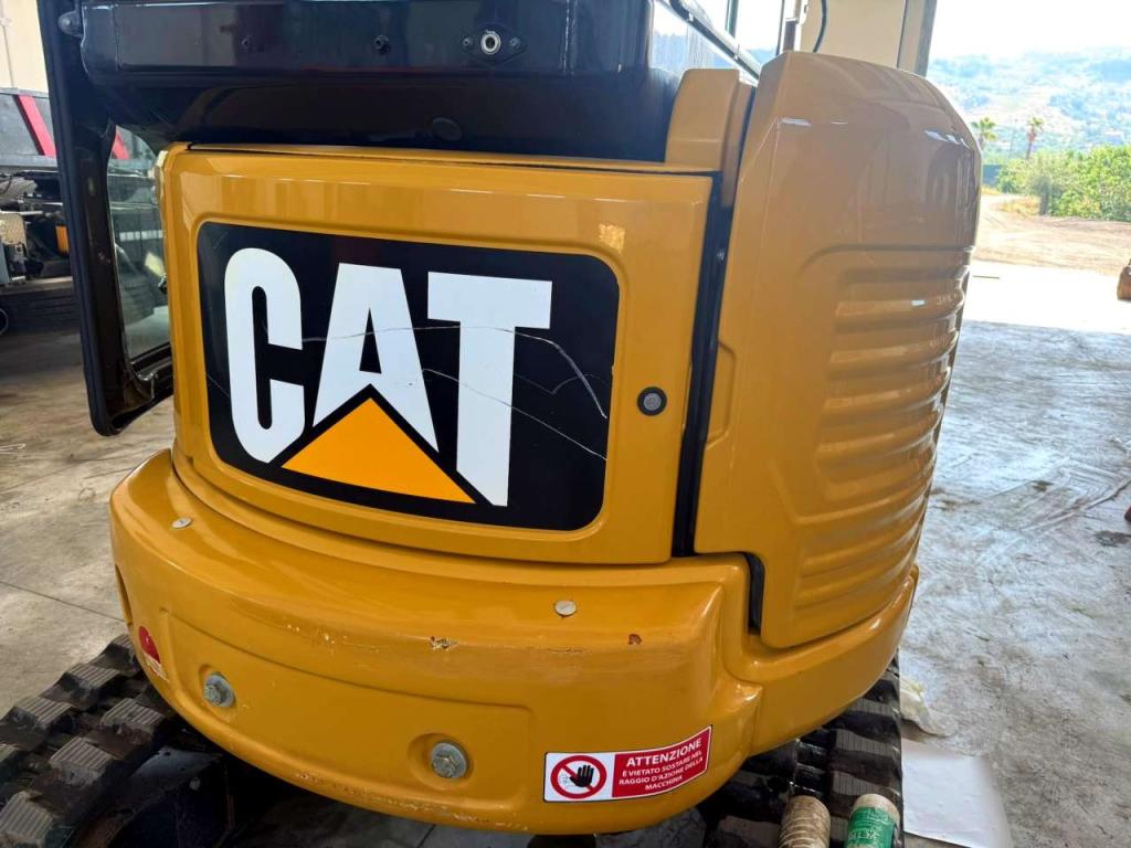 Caterpillar 303ECR Photo 7