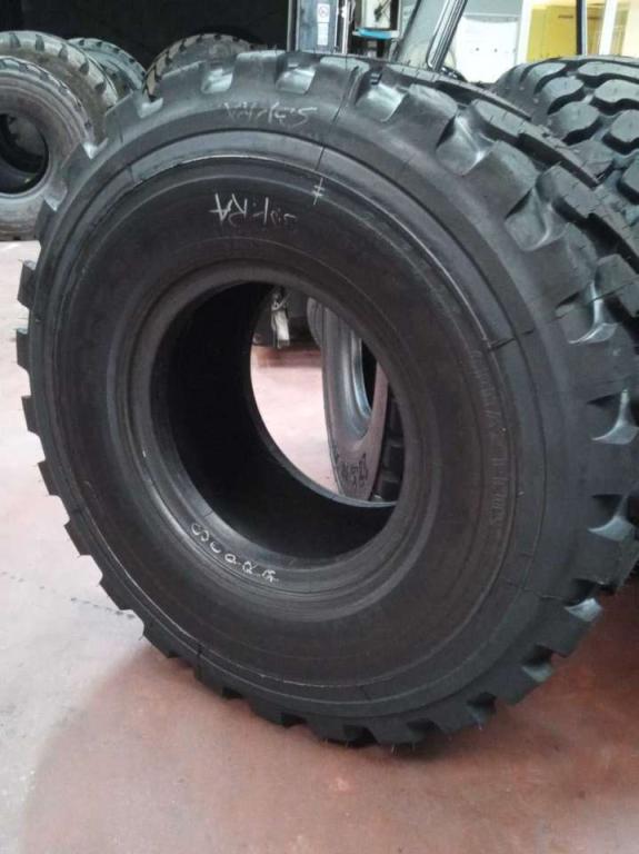 Michelin 20.5R25 Photo 6