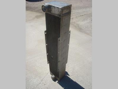 Oil radiator for Hitachi LX 290 sold by OLM 90 Srl