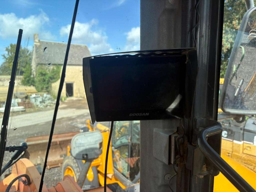 Doosan DL450 Photo 17