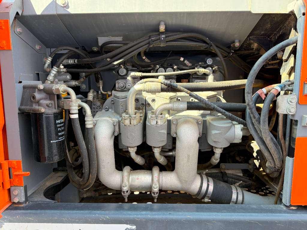 Hitachi ZX350LC-6 - Hammer Lines / Automatic Greasing Photo 28