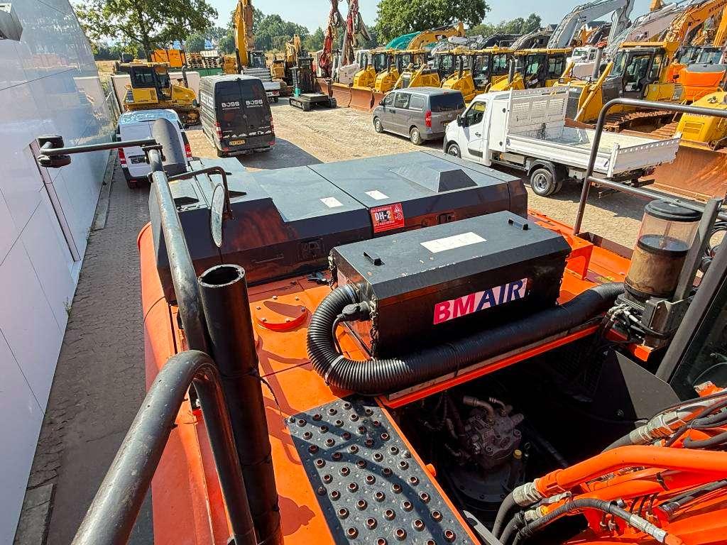 Hitachi ZX350LC-6 - Hammer Lines / Automatic Greasing Photo 29