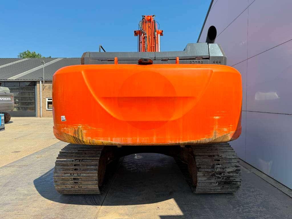 Hitachi ZX350LC-6 - Hammer Lines / Automatic Greasing Photo 4