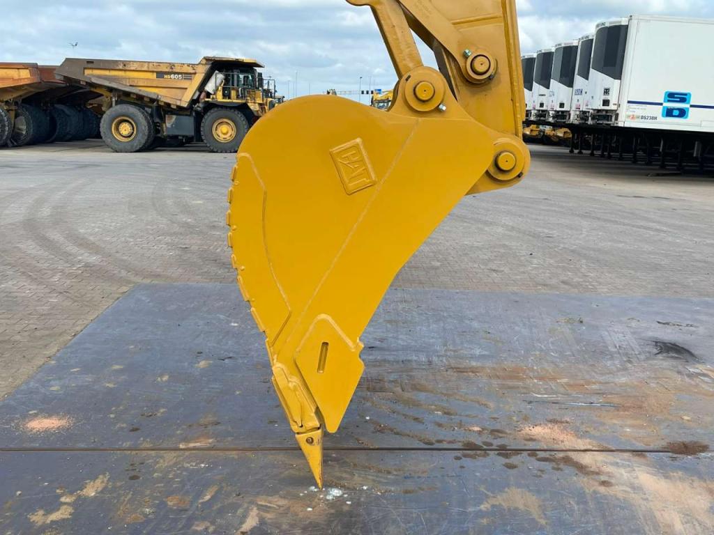 Caterpillar 320D3 GC Photo 10