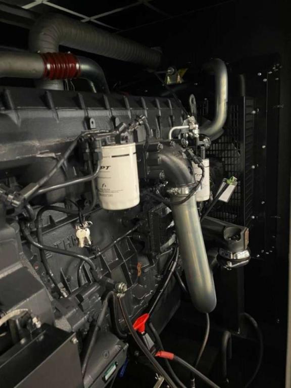 Iveco C9TE9 - 415 kVA Generator - DPX-19796 Photo 17