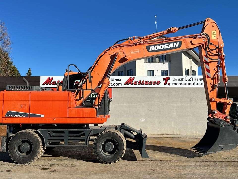 Doosan DX190W Photo 25