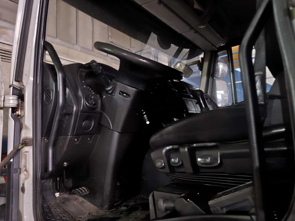 Iveco STRALIS AD 260S31 XP Photo 5
