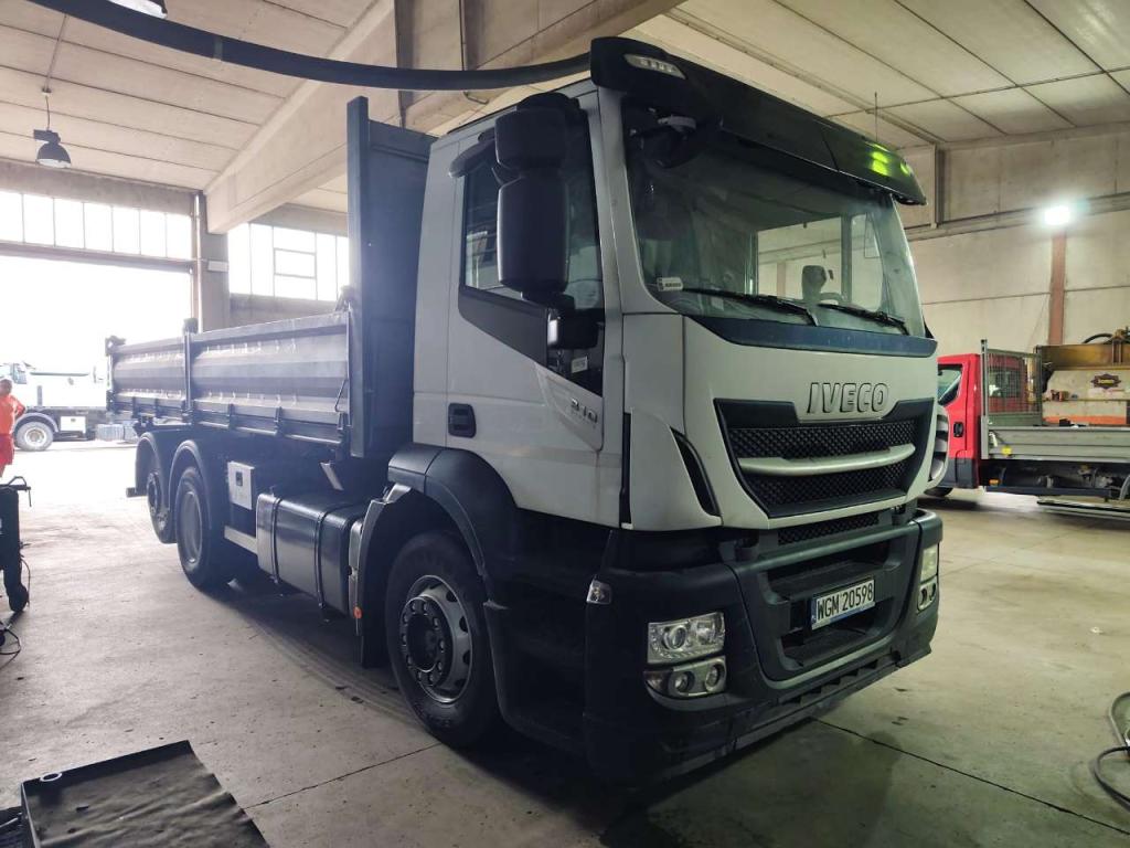Iveco STRALIS AD 260S31 XP Photo 9