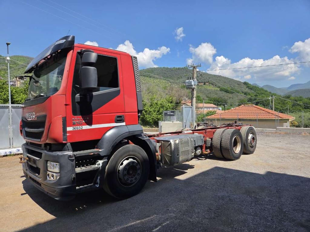 Iveco STRALIS AD 260S31 Photo 8