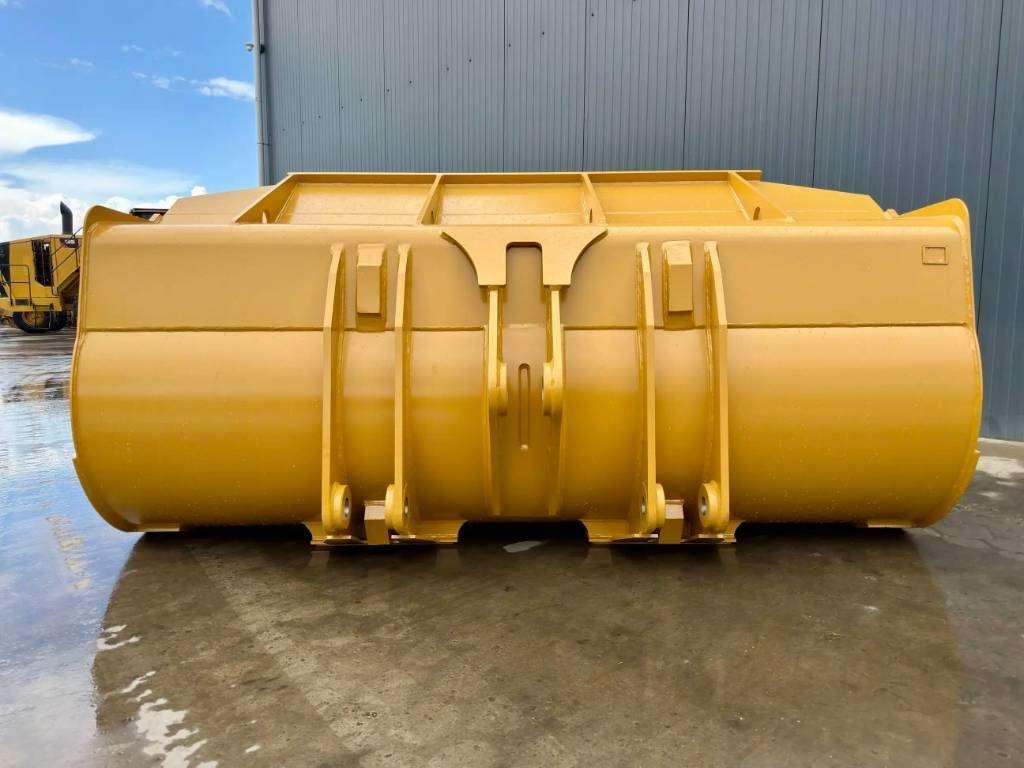 Caterpillar 966M Photo 5