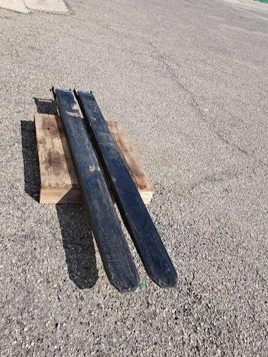 Terex - Genie Telescopic handler forks Photo 4
