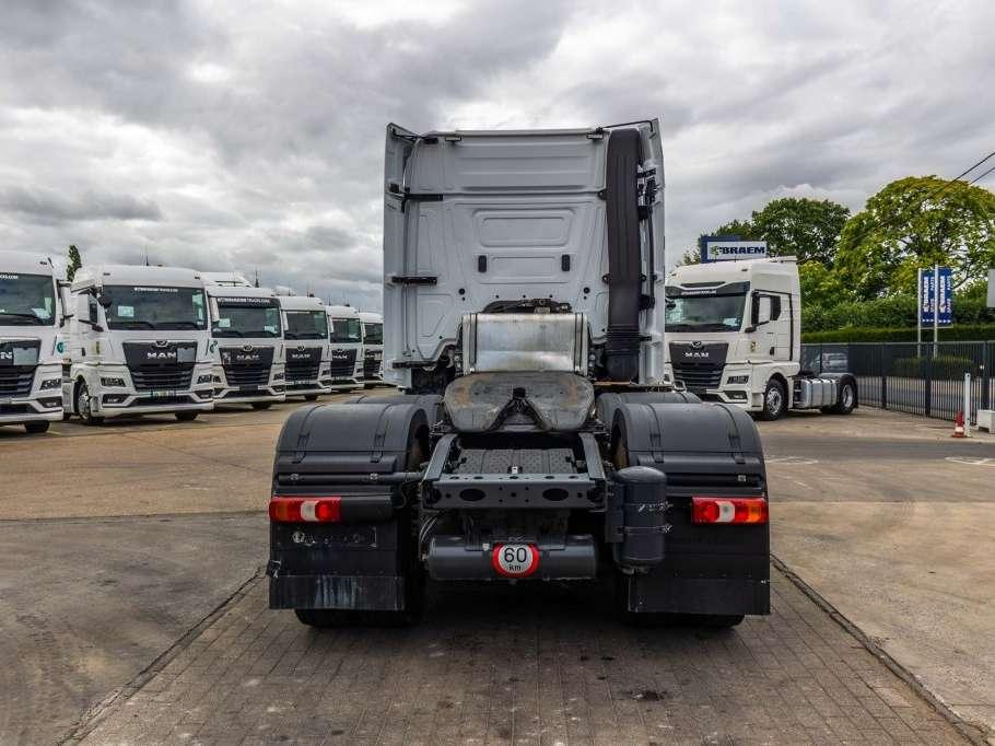 Mercedes-Benz ACTROS 2646 LS + HYDR. Photo 4