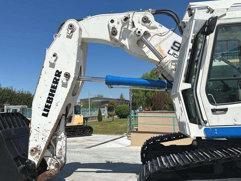 Liebherr R934HDSL LITRONIC Photo 6
