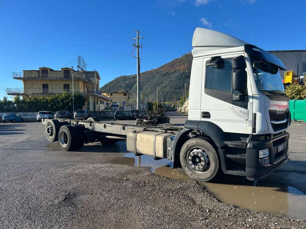 Iveco STRALIS AD 260S31 XP Photo 9