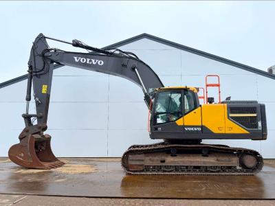 Volvo EC300EL - Hammer Lines / Quick Coupler / Camera sold by Boss Machinery