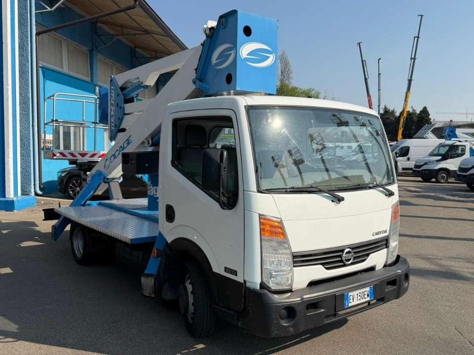 Nissan Cabstar Photo 2