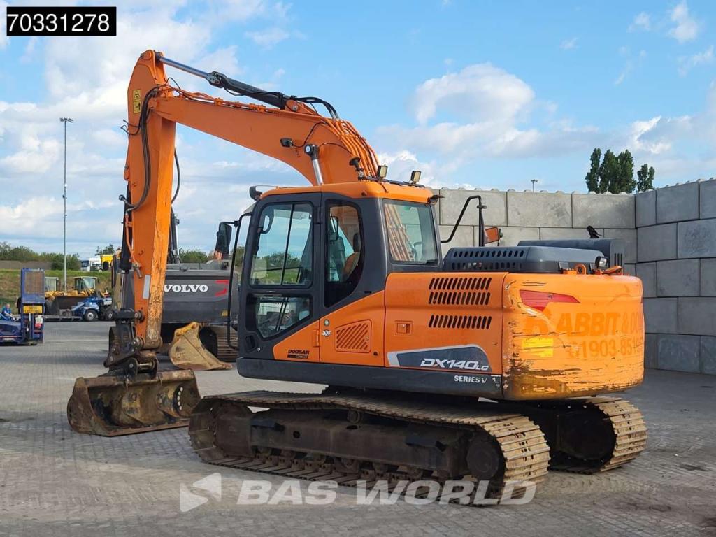 Doosan DX140 LC-5 DX 140LC-5 3 Buckets Photo 3