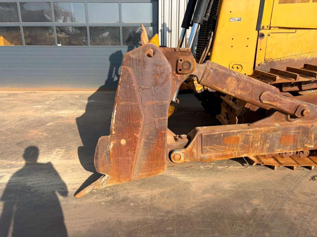 Caterpillar D8R - Single Shank Ripper Photo 10